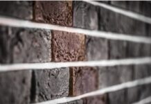 Five Benefits of Retaining Walls on High Surfaces